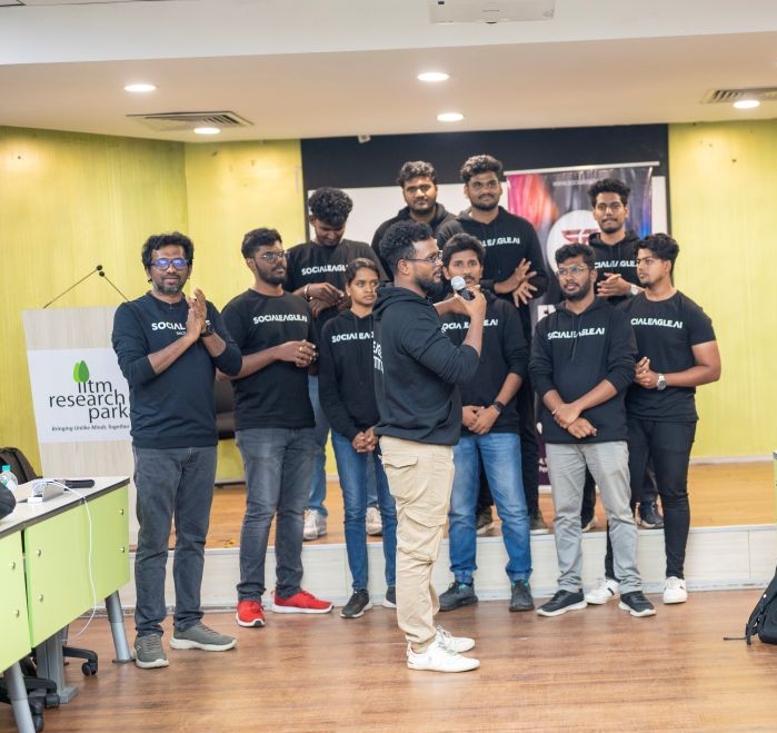 Build & benchmark autonomous AI agents